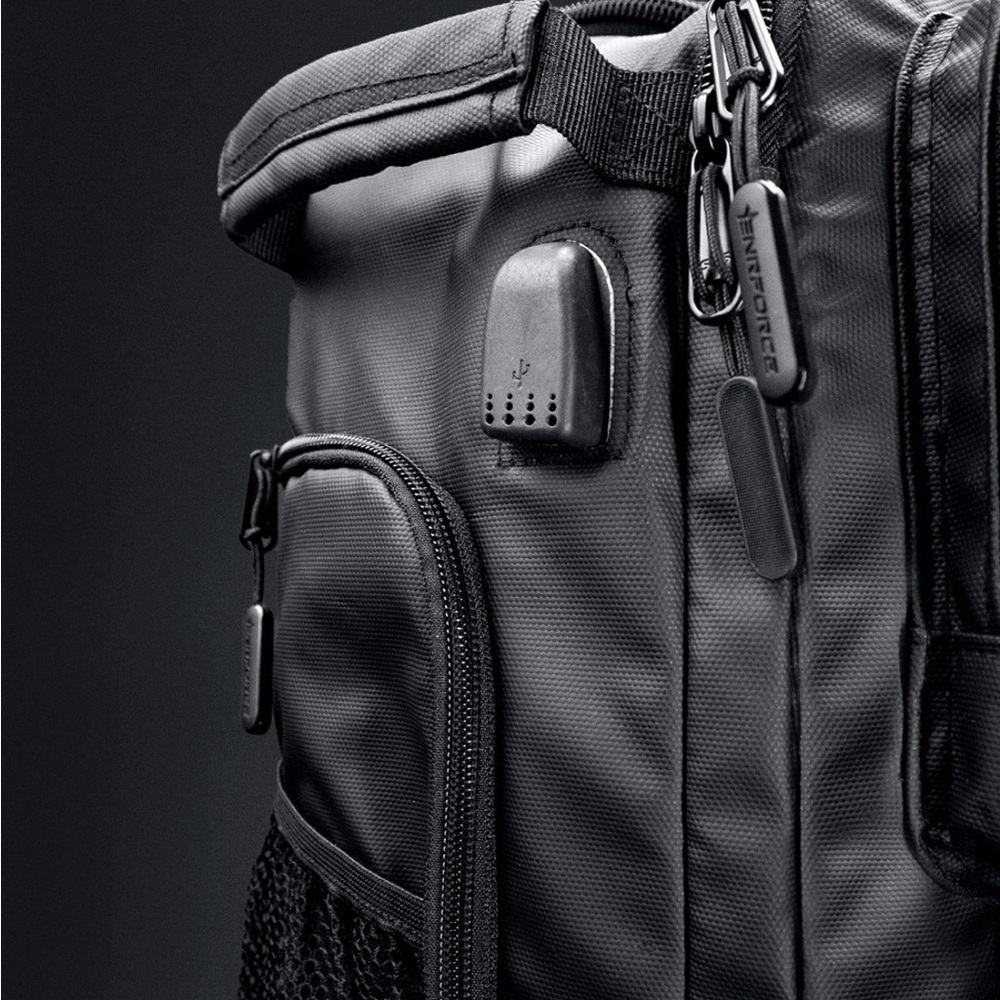 Black Versatile Travel Backpack - Picture 7 of 8